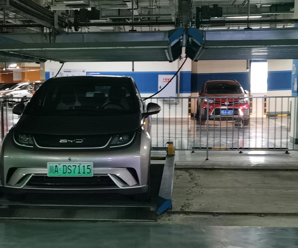 威遠雙柱簡易式停車設備收購