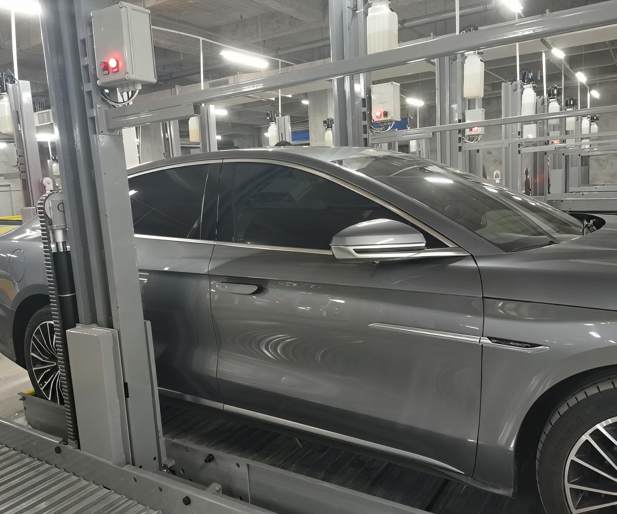 兩柱簡易升降立體車位使用權