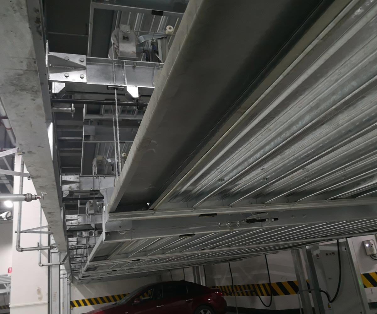 溫江PSH2重列二層升降橫移機械式立體停車設備